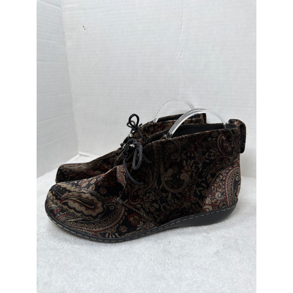 VTG‎ Soft Style Ankle Boots Women 9 Brown Paisley Velvet Lace Up Chukka Jinger